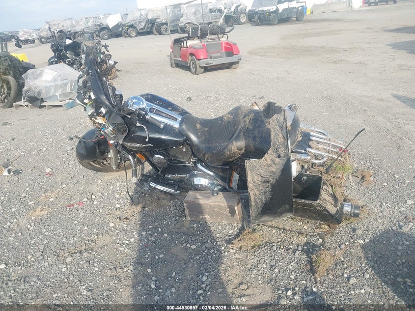 2008 Harley-Davidson Flhx VIN: 1HD1KB4158Y662181 Lot: 44530857