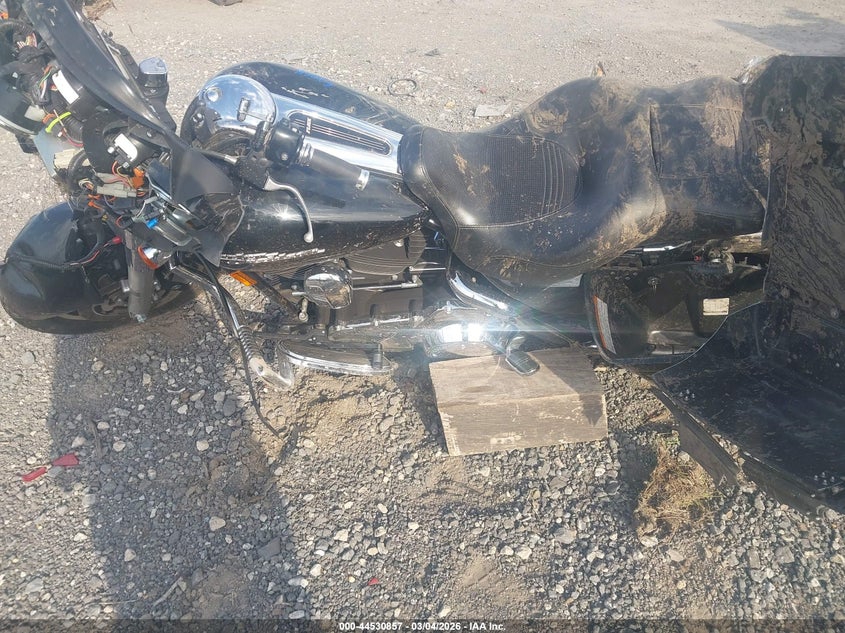 2008 Harley-Davidson Flhx VIN: 1HD1KB4158Y662181 Lot: 44530857