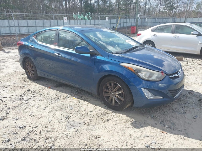 2016 HYUNDAI ELANTRA SE