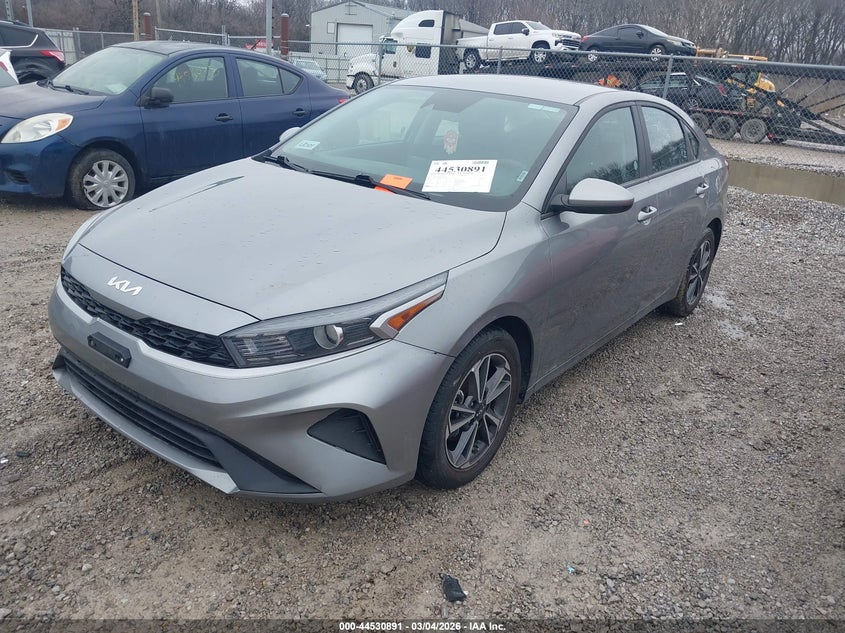 2023 Kia Forte Lxs