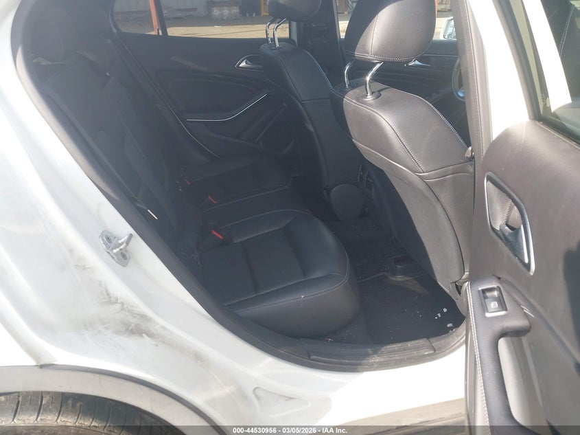 2017 MERCEDES-BENZ GLA 250 auction photo 8