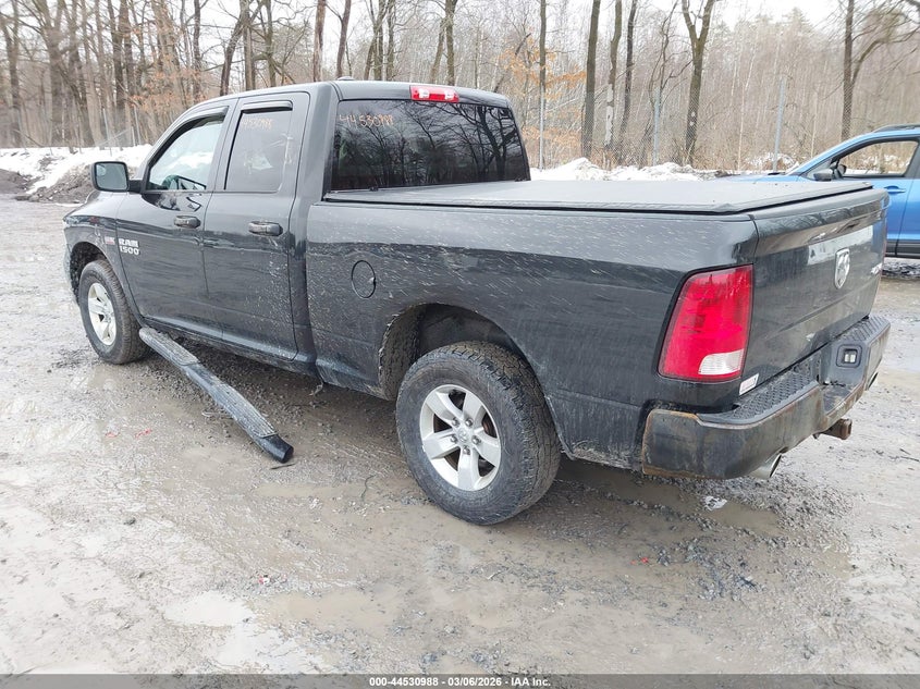 2017 Ram 1500 Express 4X4 6'4 Box