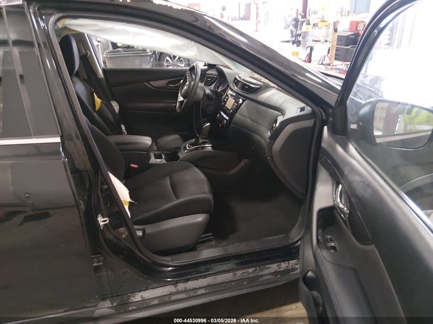 2017 Nissan Rogue Sv