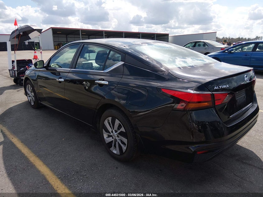 2022 Nissan Altima S Fwd