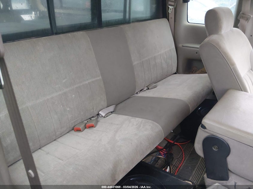 1996 Dodge Ram 2500 VIN: 1B7KC23W5TJ105479 Lot: 44531069