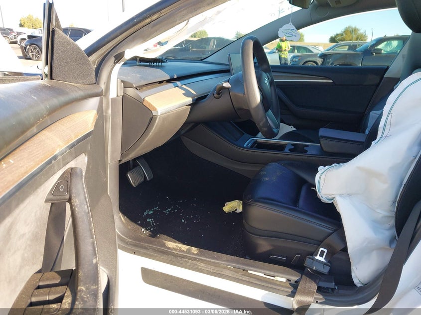 2021 Tesla Model 3 Long Range Dual Motor All-Wheel Drive