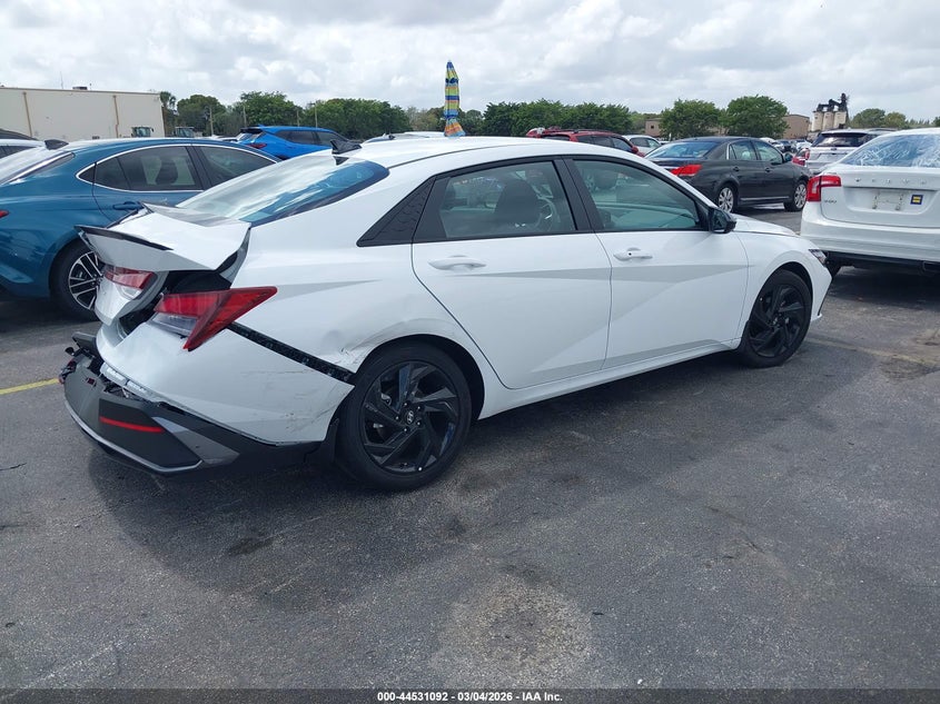 2026 Hyundai Elantra Sel Sport