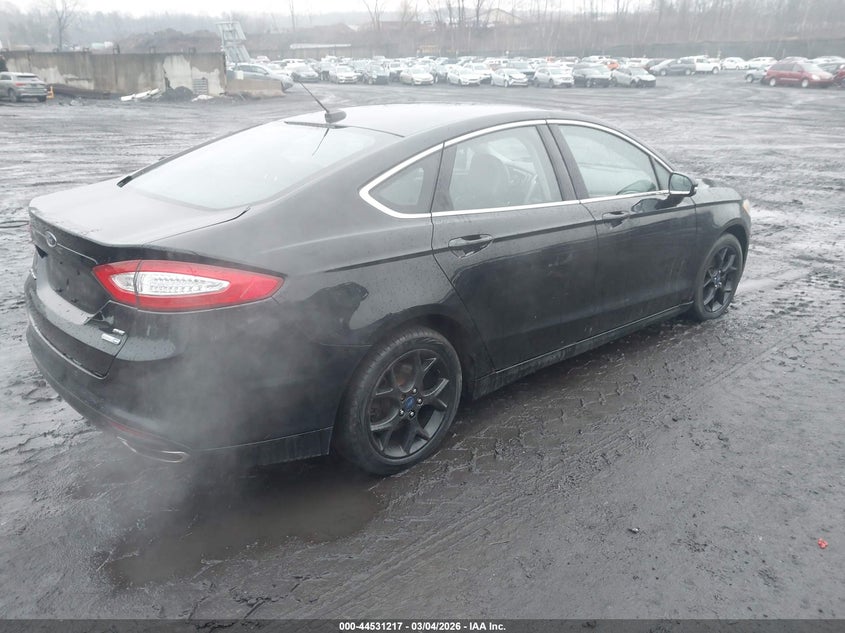 2016 Ford Fusion Se