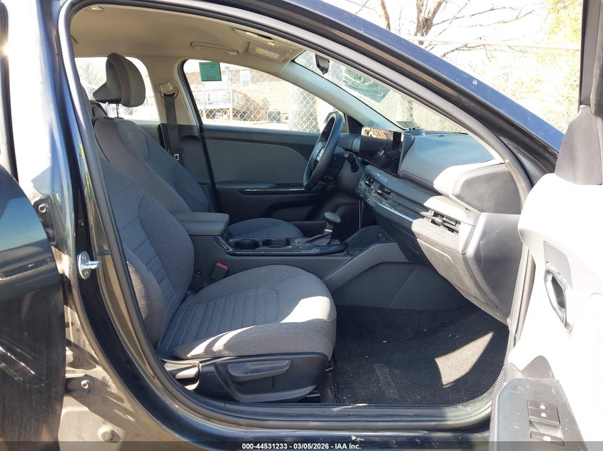 2025 Kia K4 Ex