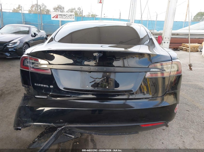 2013 Tesla Model S Performance VIN: 5YJSA1CP0DFP06316 Lot: 44531292