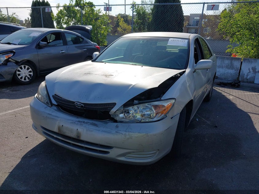 2002 Toyota Camry Le