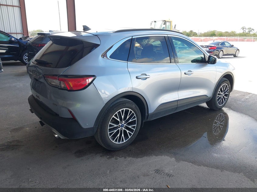 2022 Ford Escape Titanium Plug-In Hybrid
