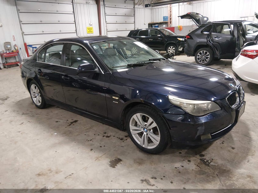 2010 BMW 528I xDrive