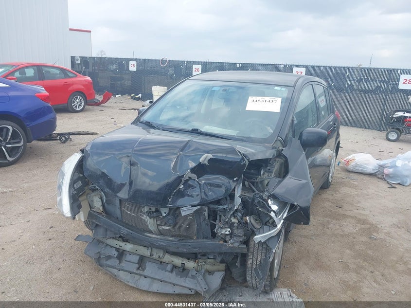 2011 Nissan Versa 1.8S