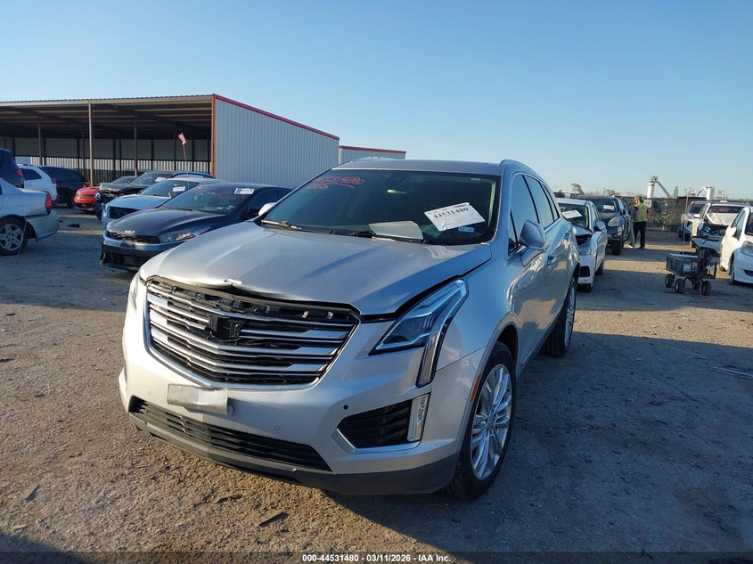 CADILLAC XT5 - zdjęcie 2
