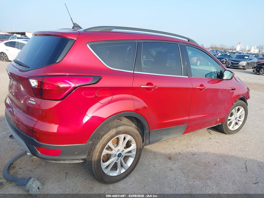 2019 Ford Escape Sel