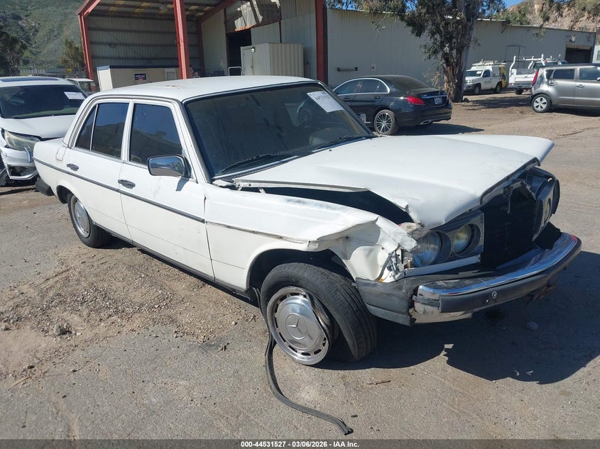 1983 Mercedes-Benz 240 D