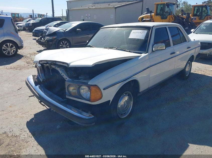 1983 Mercedes-Benz 240 D