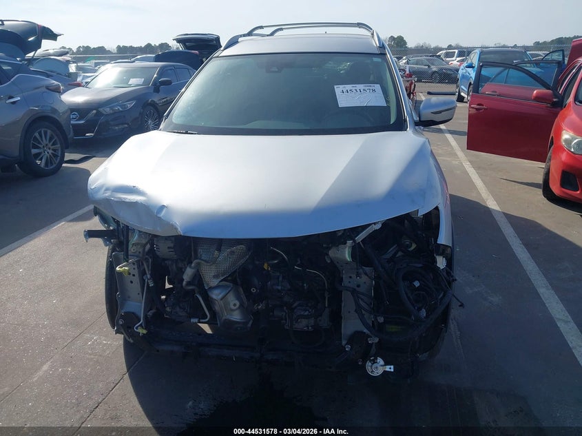 2019 Nissan Rogue Sv VIN: KNMAT2MT3KP545261 Lot: 44531578