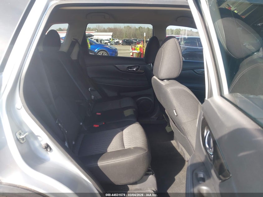 2019 Nissan Rogue Sv VIN: KNMAT2MT3KP545261 Lot: 44531578