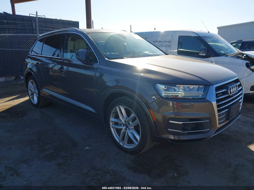 2017 Audi Q7 3.0T Premium