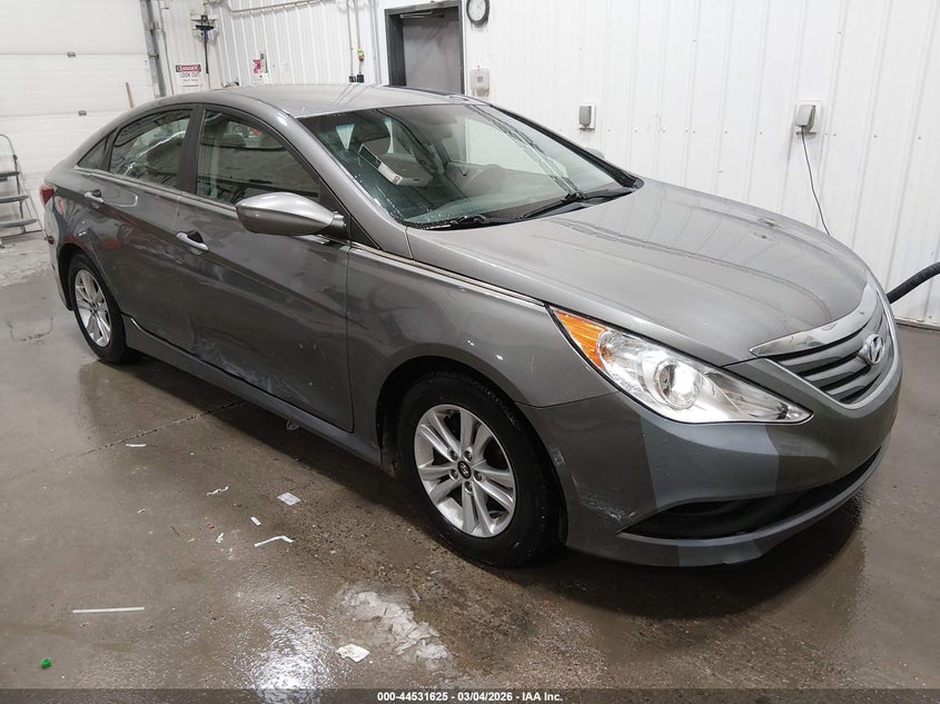 5NPEB4AC6EH921441 HYUNDAI SONATA Photo 1