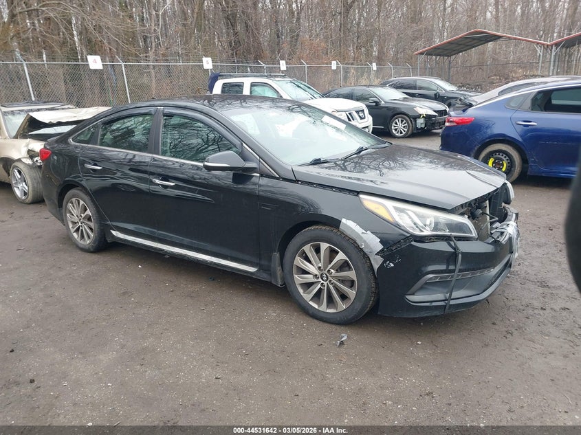 5NPE34AFXFH214139 HYUNDAI SONATA Photo 1