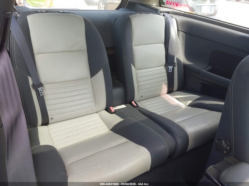 2009 Volvo C30 T5/T5 R-Design VIN: YV1MK672392145289 Lot: 44531668