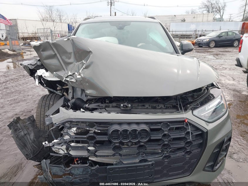 2024 Audi Sq5 Premium Plus Tfsi Quattro Tiptronic VIN: WA1B4AFY3R2025258 Lot: 44531695