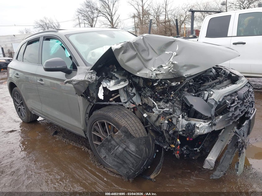 2024 Audi Sq5 Premium Plus Tfsi Quattro Tiptronic VIN: WA1B4AFY3R2025258 Lot: 44531695