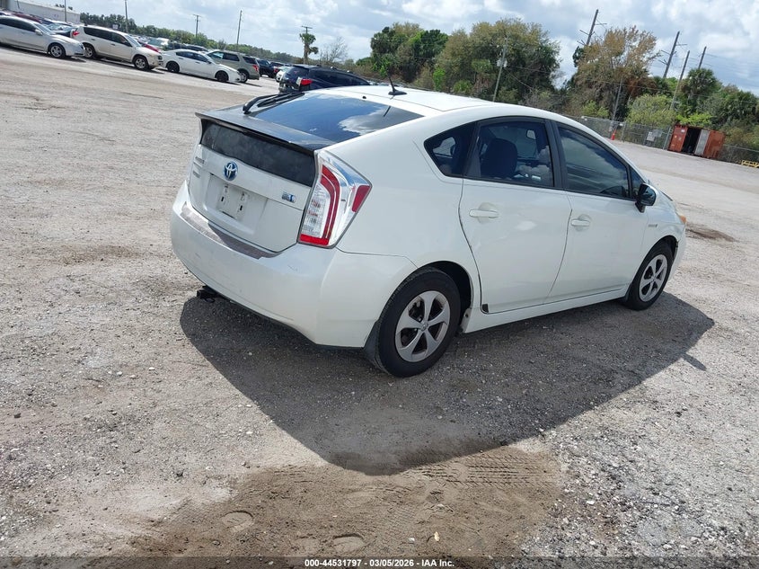 2015 Toyota Prius Three