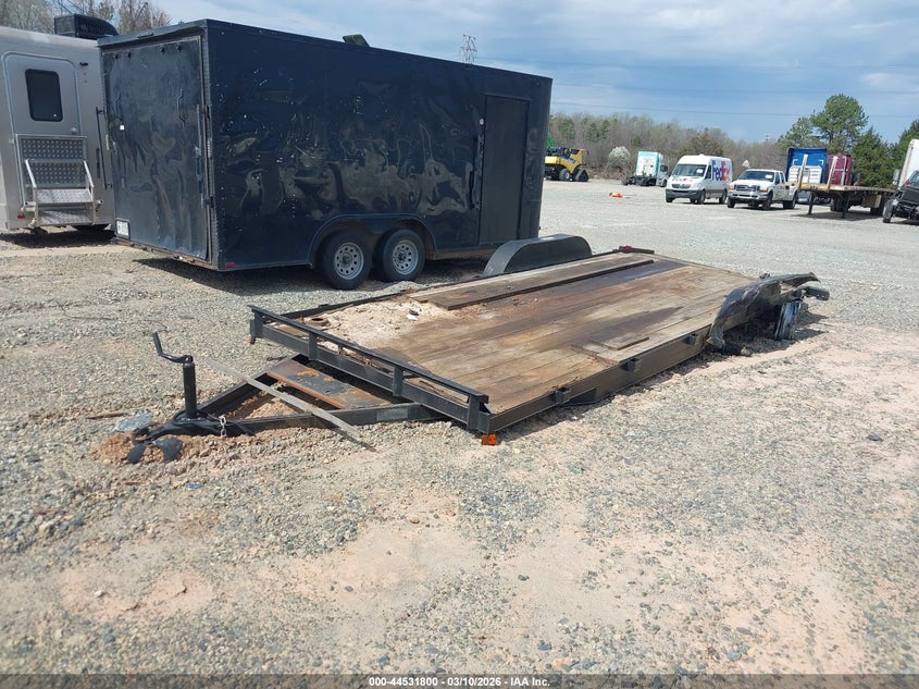 2023 MAX BUILT 82X20 WCH (VIN: 7K4AC2026PC016361
