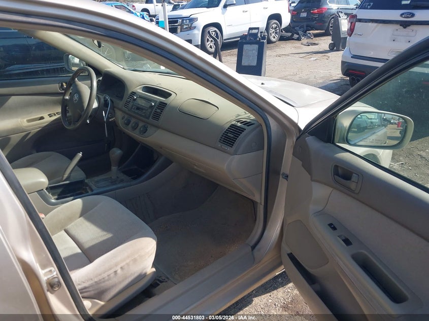 2003 Toyota Camry Le