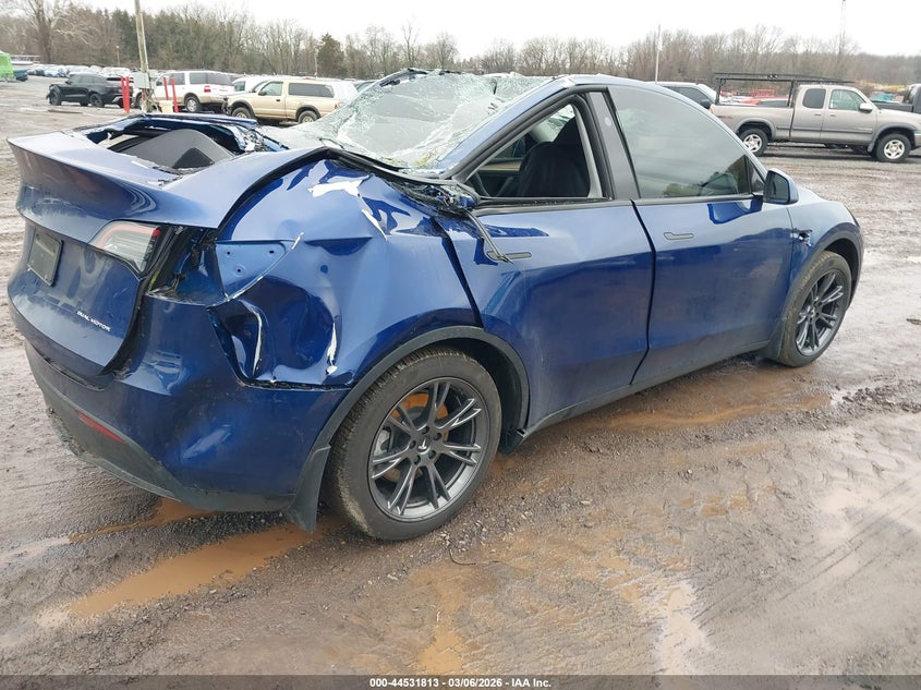 2024 Tesla Model Y Long Range Dual Motor All-Wheel Drive