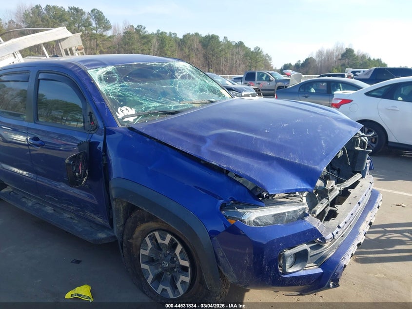 2022 Toyota Tacoma Trd Off Road VIN: 3TYCZ5AN5NT085453 Lot: 44531834