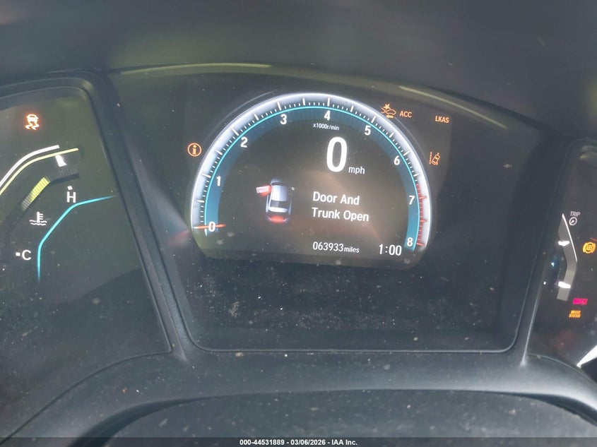 VIN 19XFC2F67KE034259 2019 HONDA CIVIC LX