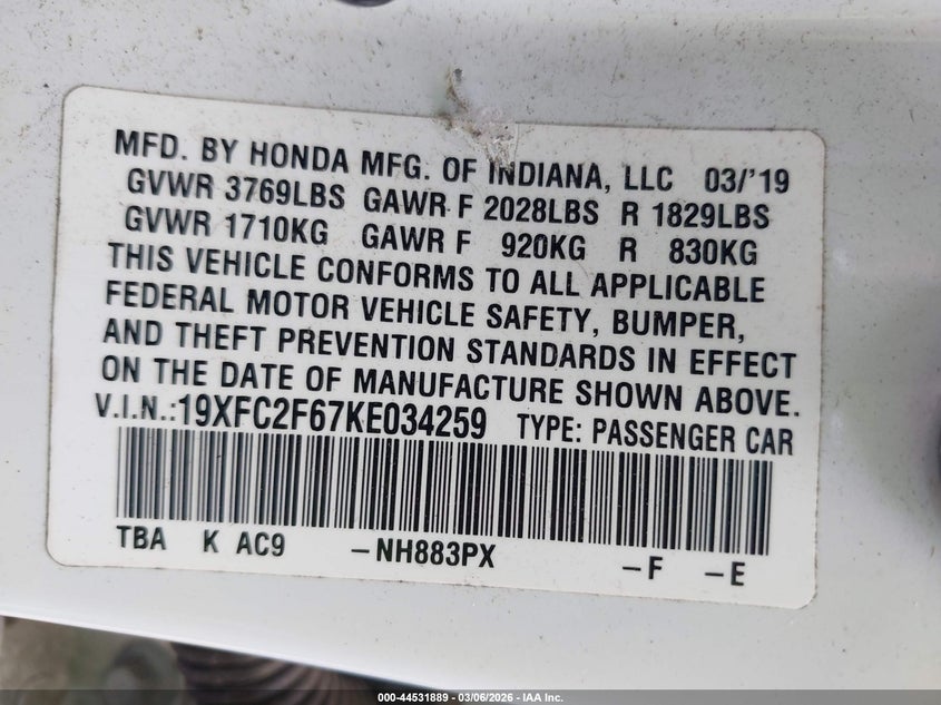 VIN 19XFC2F67KE034259 2019 HONDA CIVIC LX
