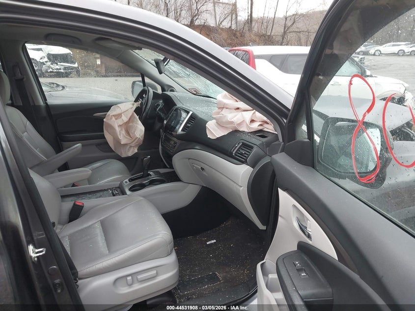 2016 HONDA PILOT auction photo 5