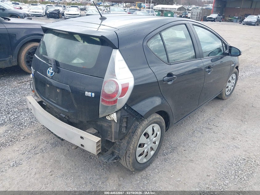 2013 Toyota Prius C Two