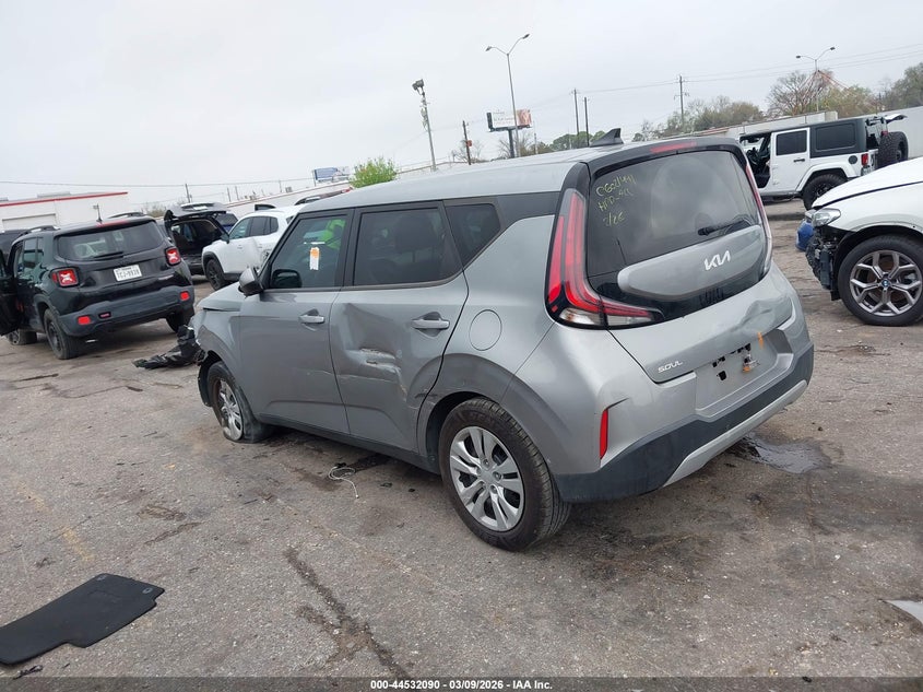 2023 Kia Soul Lx
