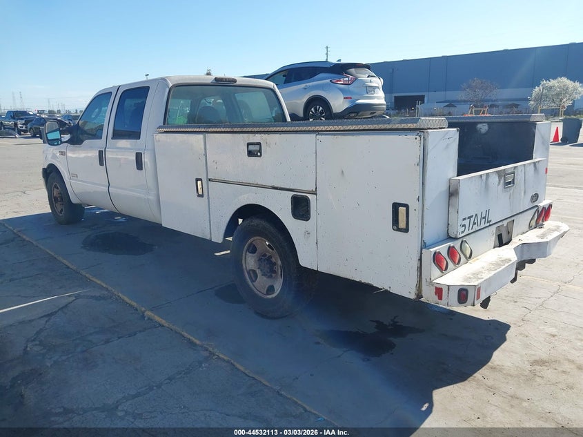 2006 Ford F-350 Chassis Lariat/Xl/Xlt