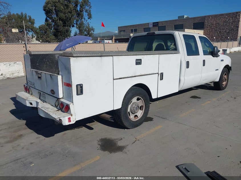 2006 Ford F-350 Chassis Lariat/Xl/Xlt