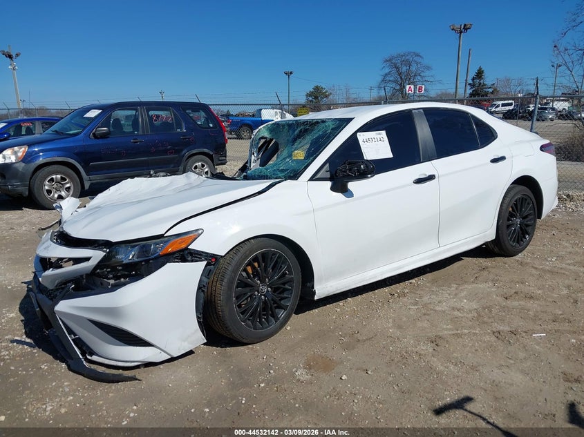 2019 Toyota Camry Se