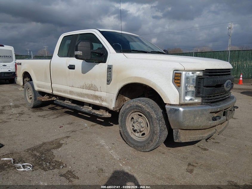 1FT7X2B60KEE34223 FORD F-250 Photo 1