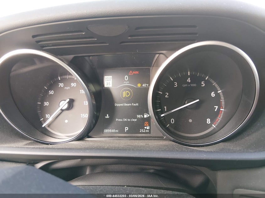 2017 Land Rover Discovery Hse VIN: SALRRBBV2HA013008 Lot: 44532203