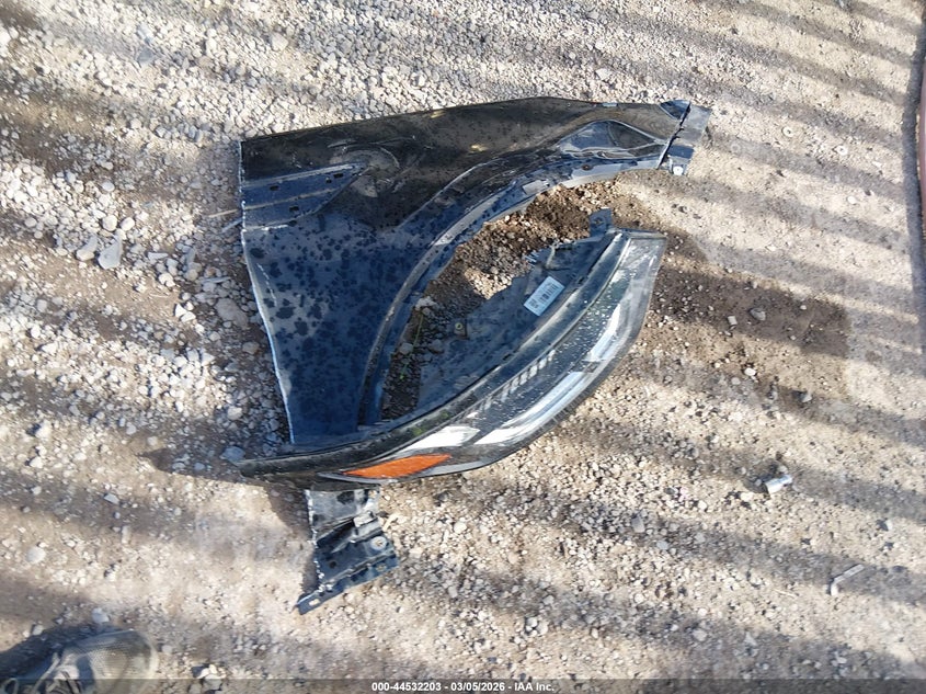 2017 Land Rover Discovery Hse VIN: SALRRBBV2HA013008 Lot: 44532203