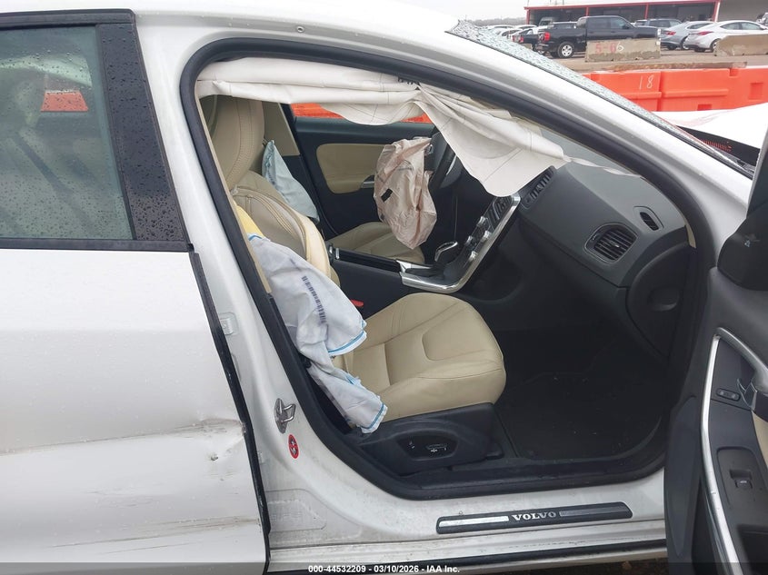 2018 Volvo S60 T5 Dynamic