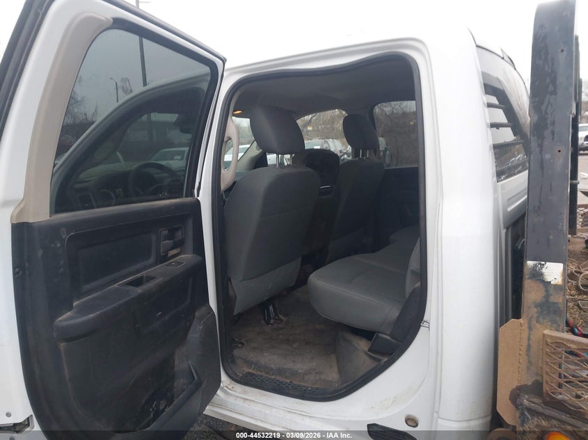 2015 Ram 3500 Ram Chassis Tradesman/Slt/Laramie white Lot 111044532219 Vin 3C7WRTCL3FG500703