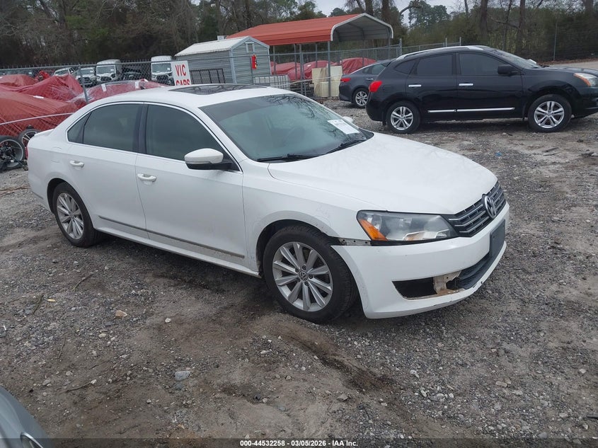 2013 Volkswagen Passat 2.5L Sel