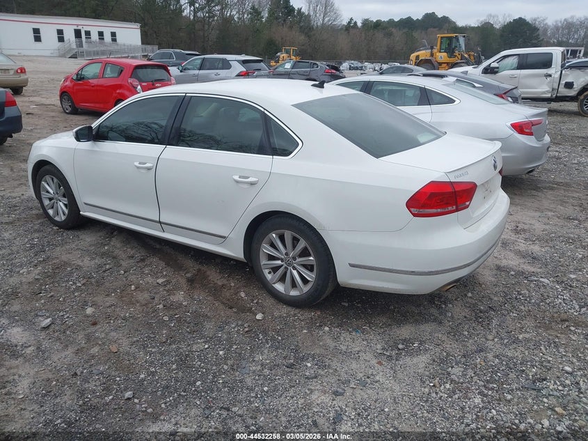 2013 Volkswagen Passat 2.5L Sel